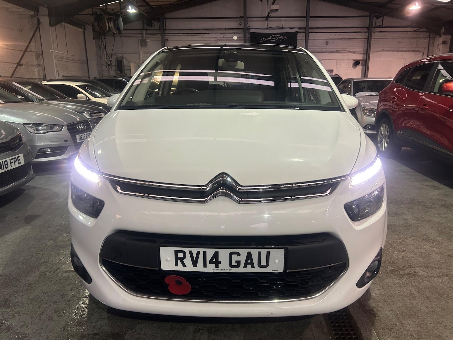 Used Citroen C4 Picasso 2014 for sale - 77291867: Photo 3