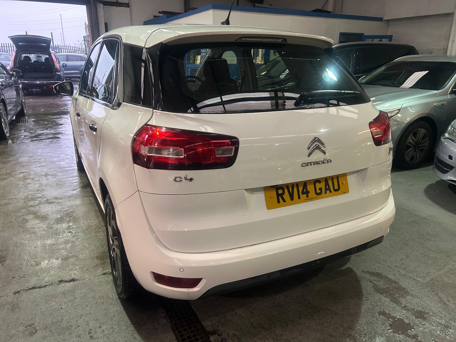 Used Citroen C4 Picasso 2014 for sale - 77291867: Photo 8