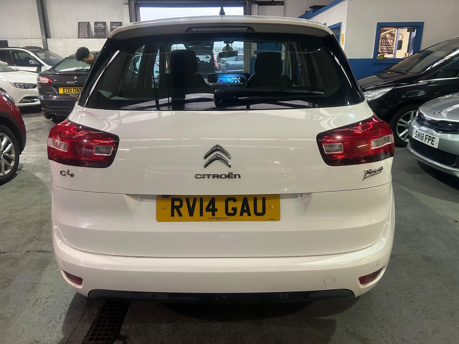 Used Citroen C4 Picasso 2014 for sale - 77291867: Photo 9
