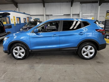 Used Nissan Qashqai 2017 for sale - 78982224: Photo