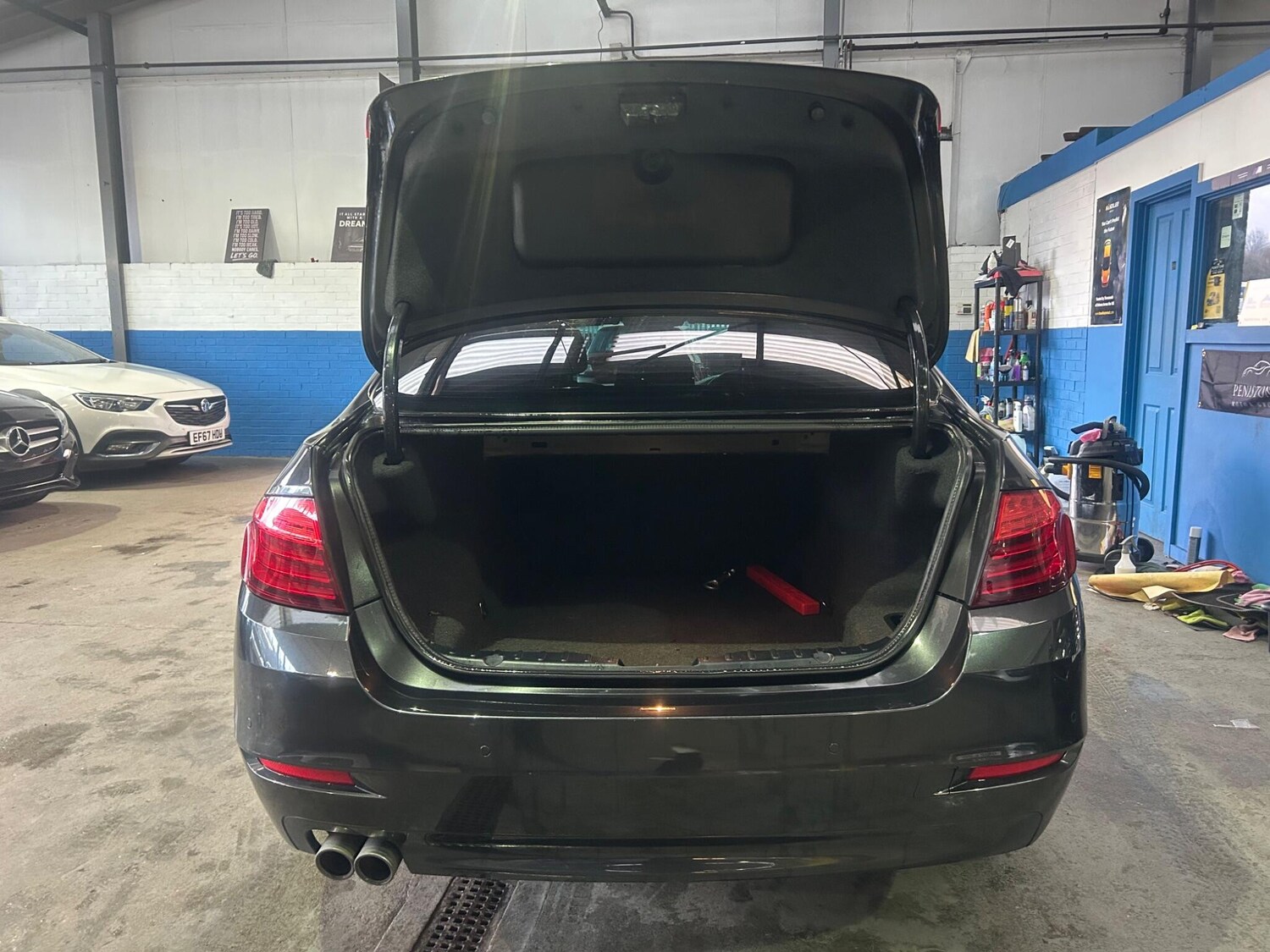 Used BMW 5 Series for sale - 77575358: Photo 32