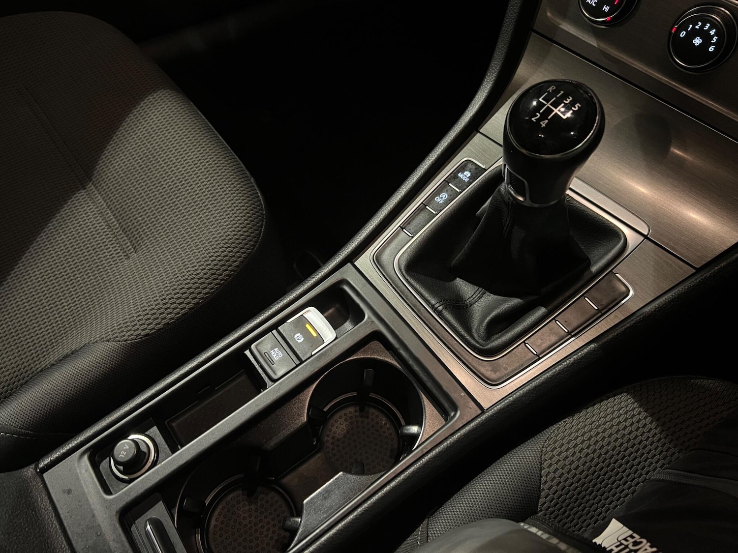 Used Volkswagen Golf for sale - 77016979: Photo 8