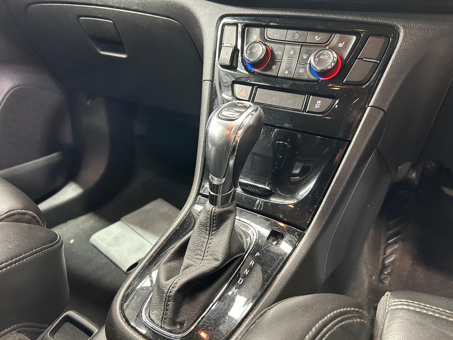 Used Vauxhall Mokka X 2019 for sale - 78062992: Photo 12