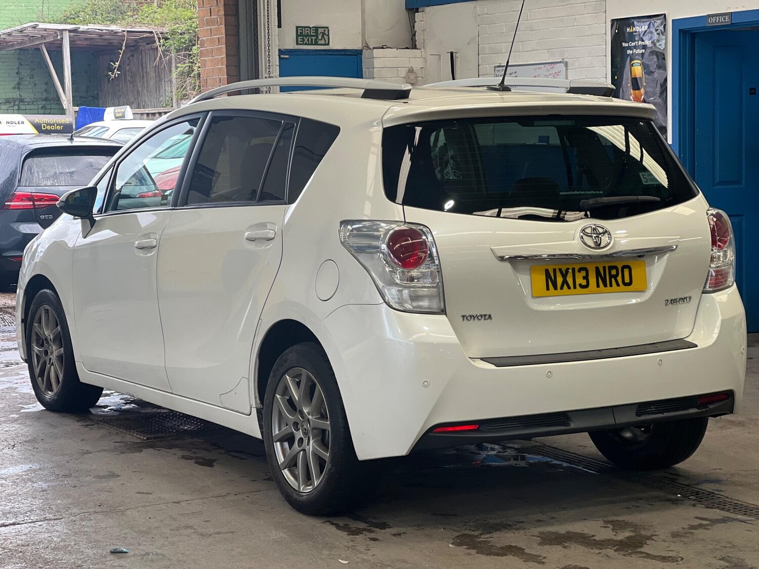 Used Toyota Verso for sale - 78214514: Photo 14