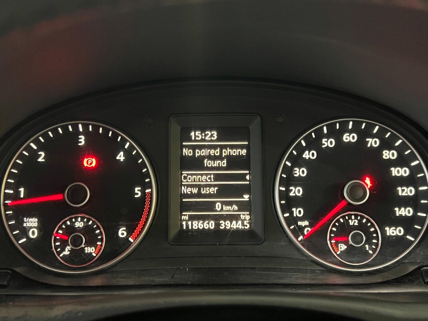 Used Volkswagen Touran 2014 for sale - 77574156: Photo 25