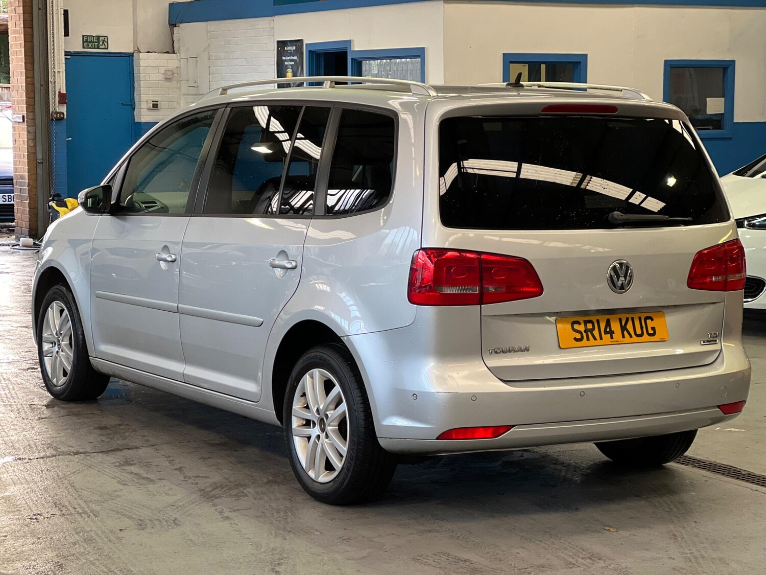 Used Volkswagen Touran 2014 for sale - 77574156: Photo 6