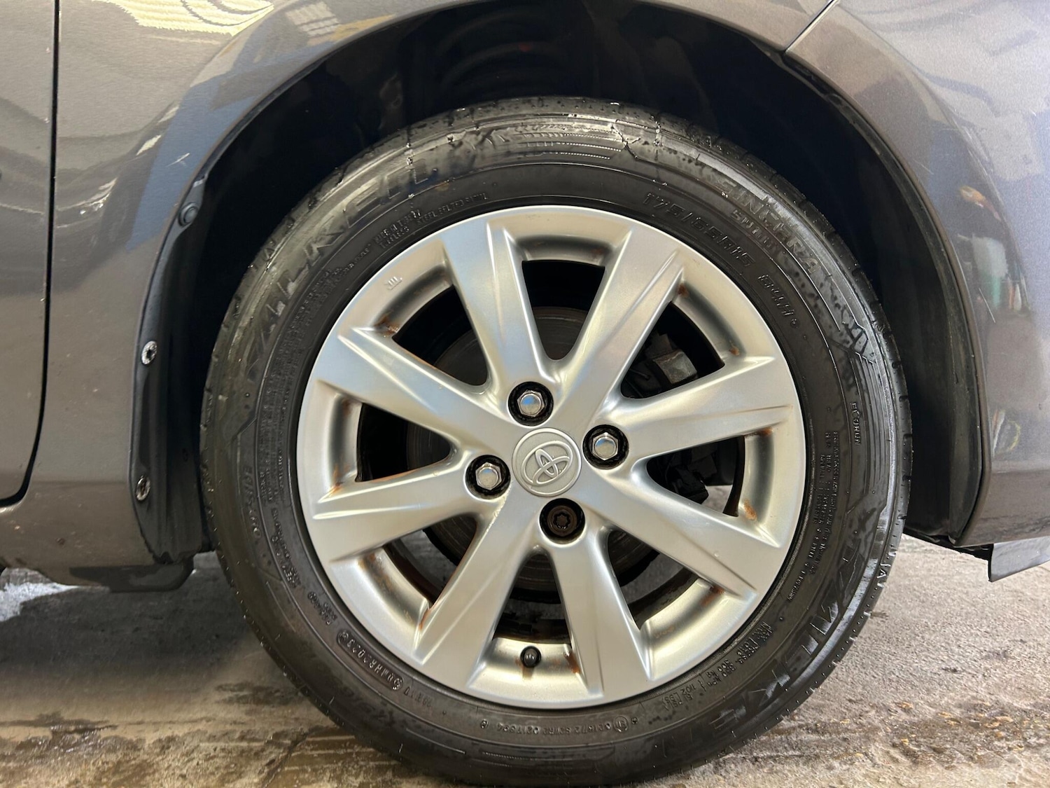 Used Toyota Yaris for sale - 77824914: Photo 29