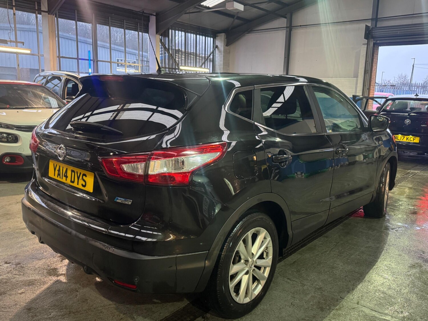 Used Nissan Qashqai 2014 for sale - 77396523: Photo 21