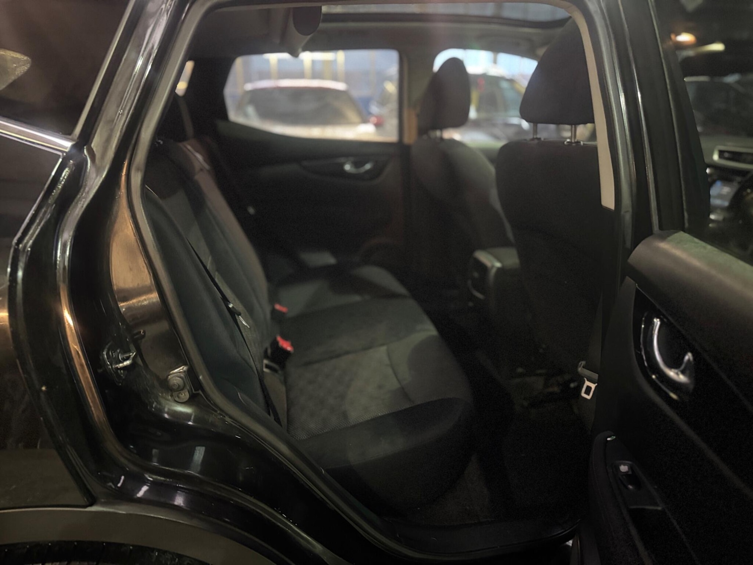 Used Nissan Qashqai 2014 for sale - 77396523: Photo 27