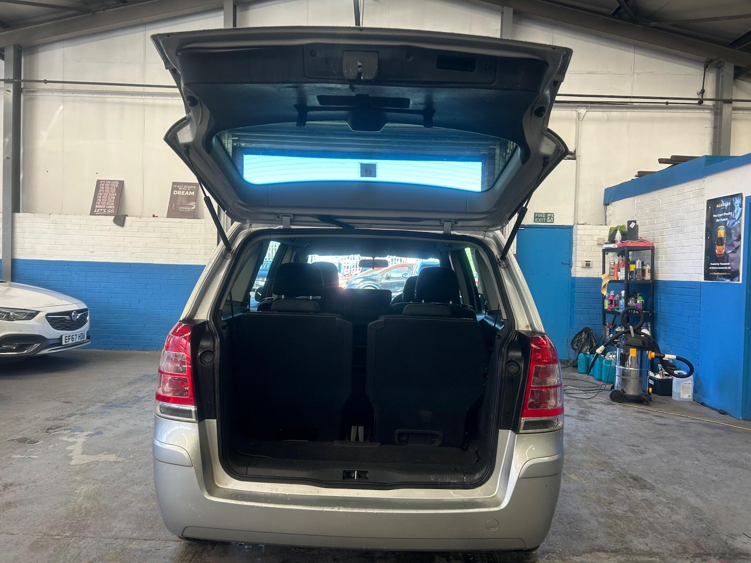 Used Vauxhall Zafira 2013 for sale - 77574165: Photo 25