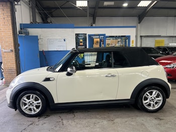 Used MINI Convertible 2013 for sale - 79609477: Photo