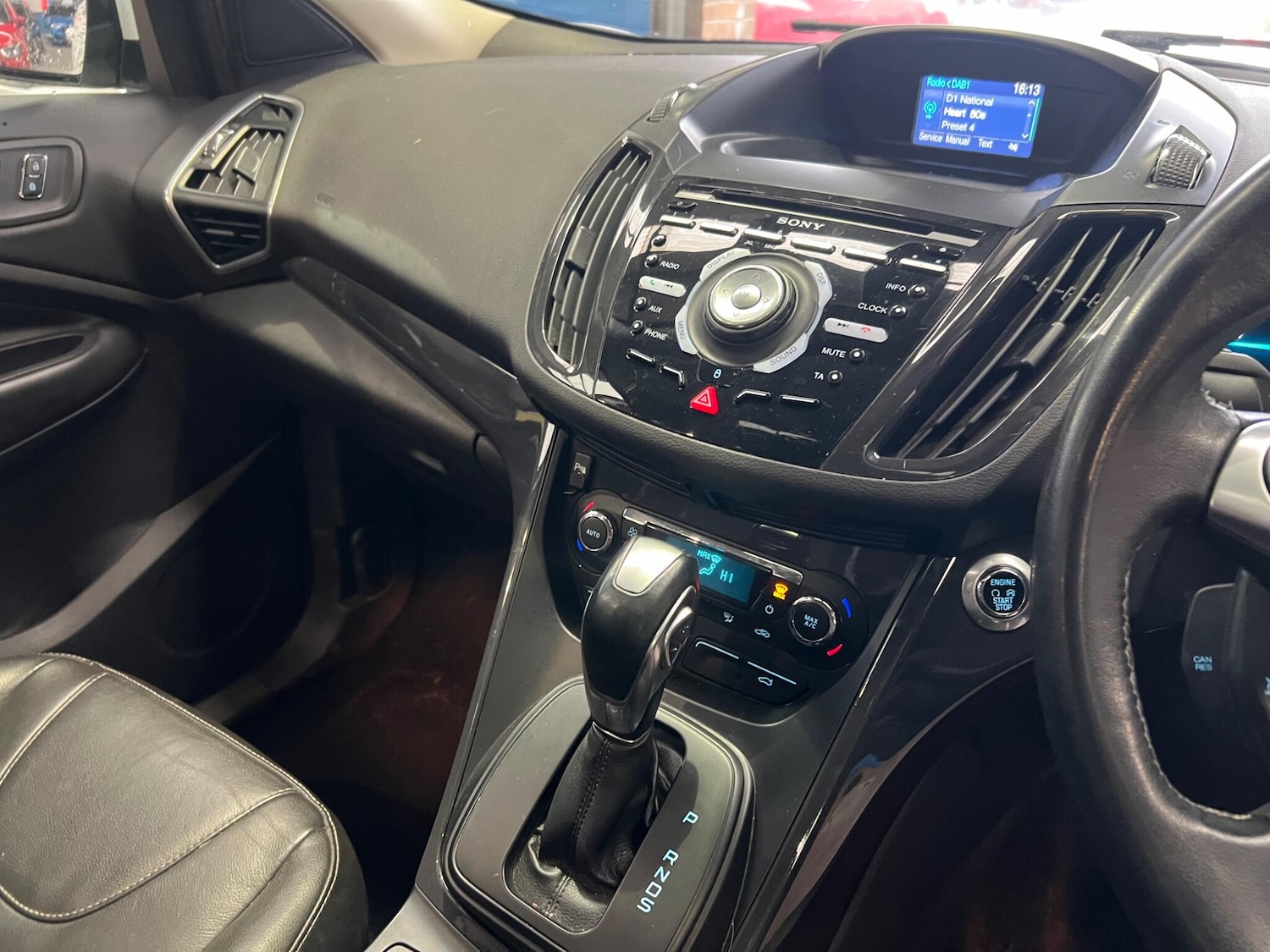 Used Ford Kuga 2015 for sale - 77646629: Photo 10