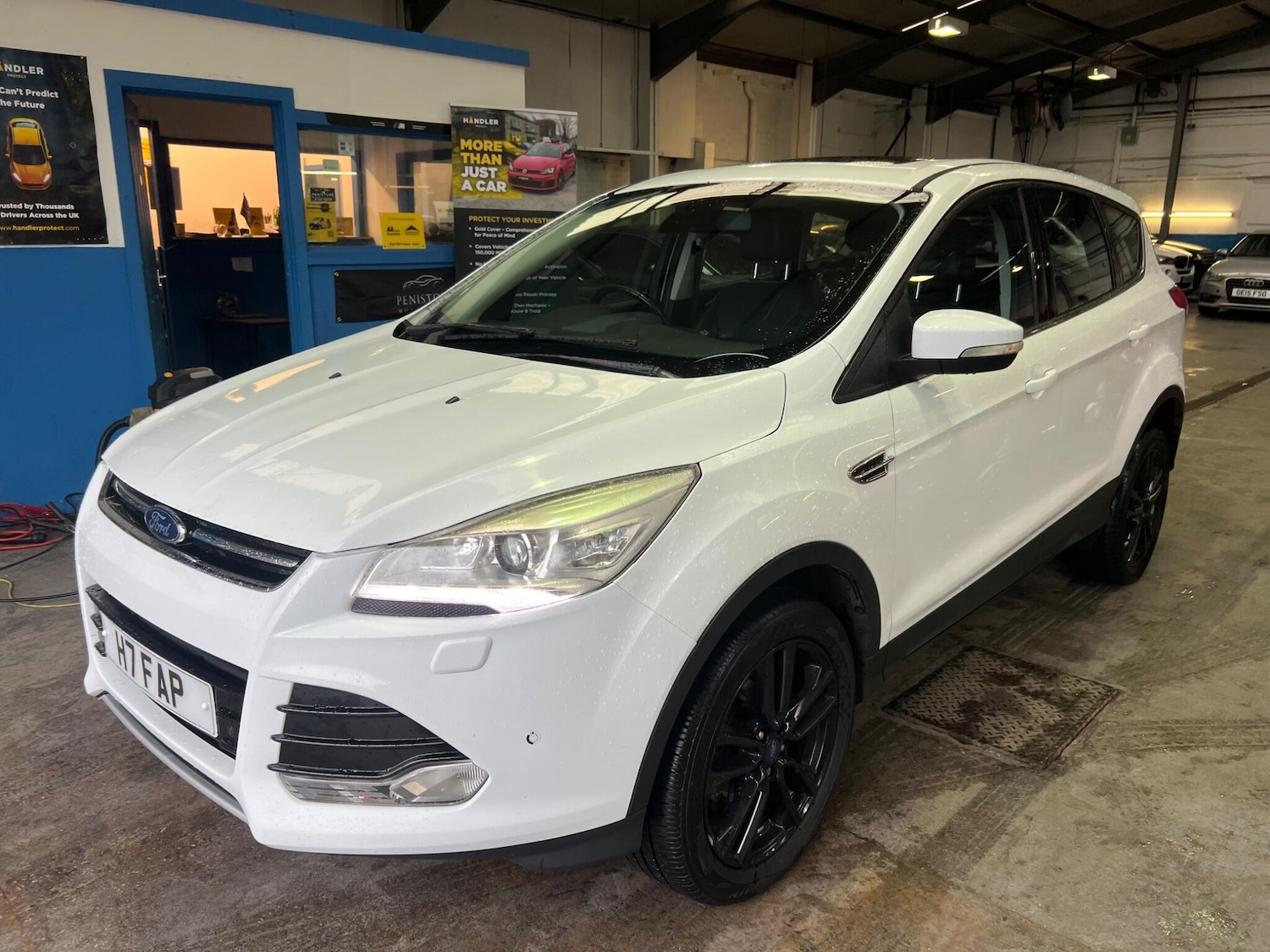 Used Ford Kuga 2015 for sale - 77646629: Photo 3