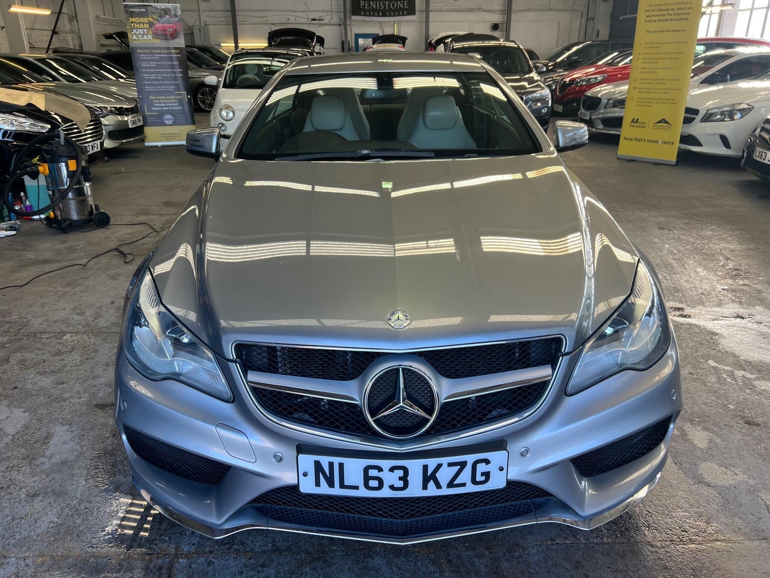 Used Mercedes-Benz E Class 2013 for sale - 77400478: Photo 2