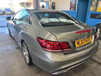 Used Mercedes-Benz E Class 2013 for sale - 77400478: Photo