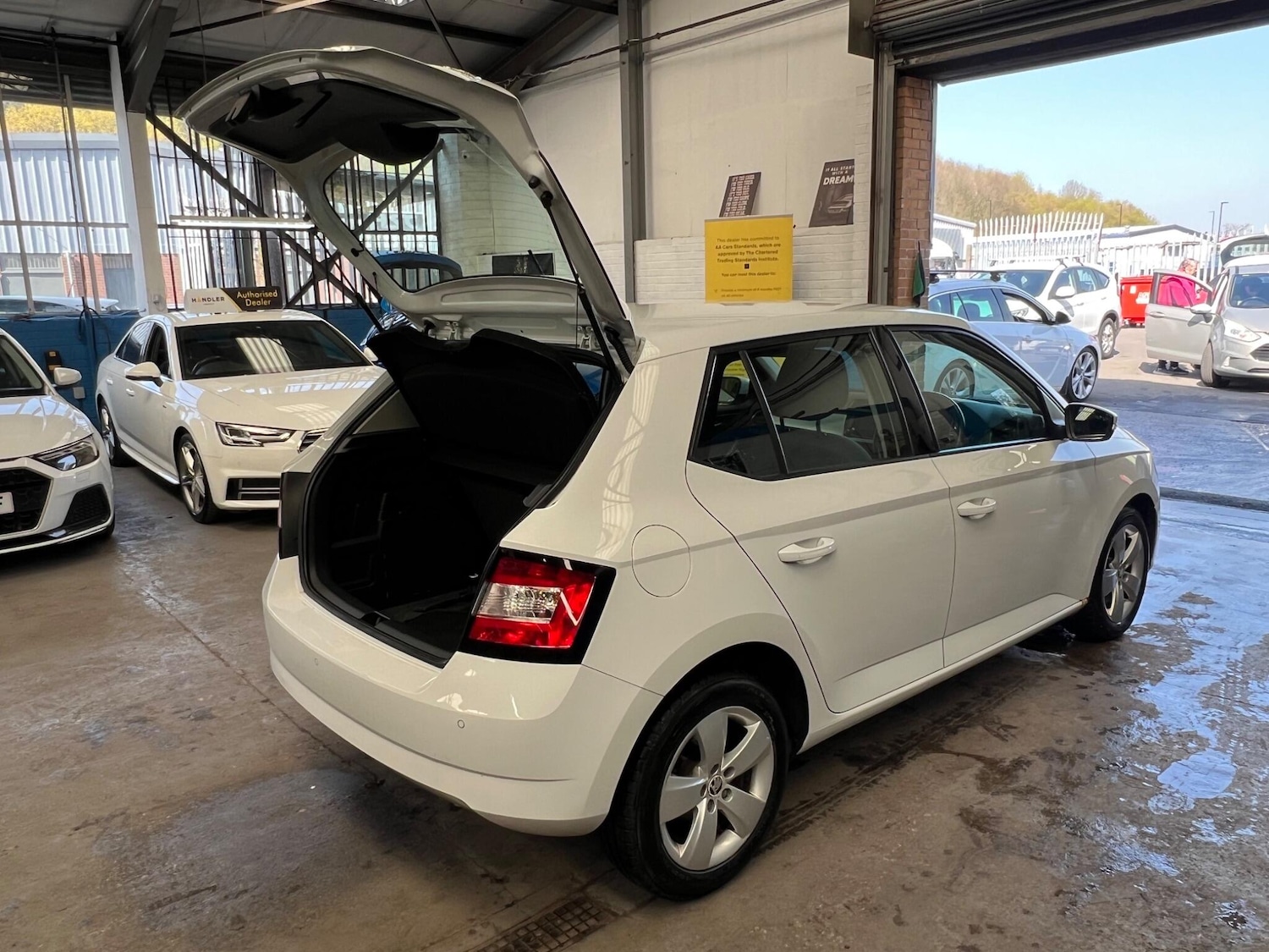 Used Skoda Fabia 2016 for sale - 78170209: Photo 16
