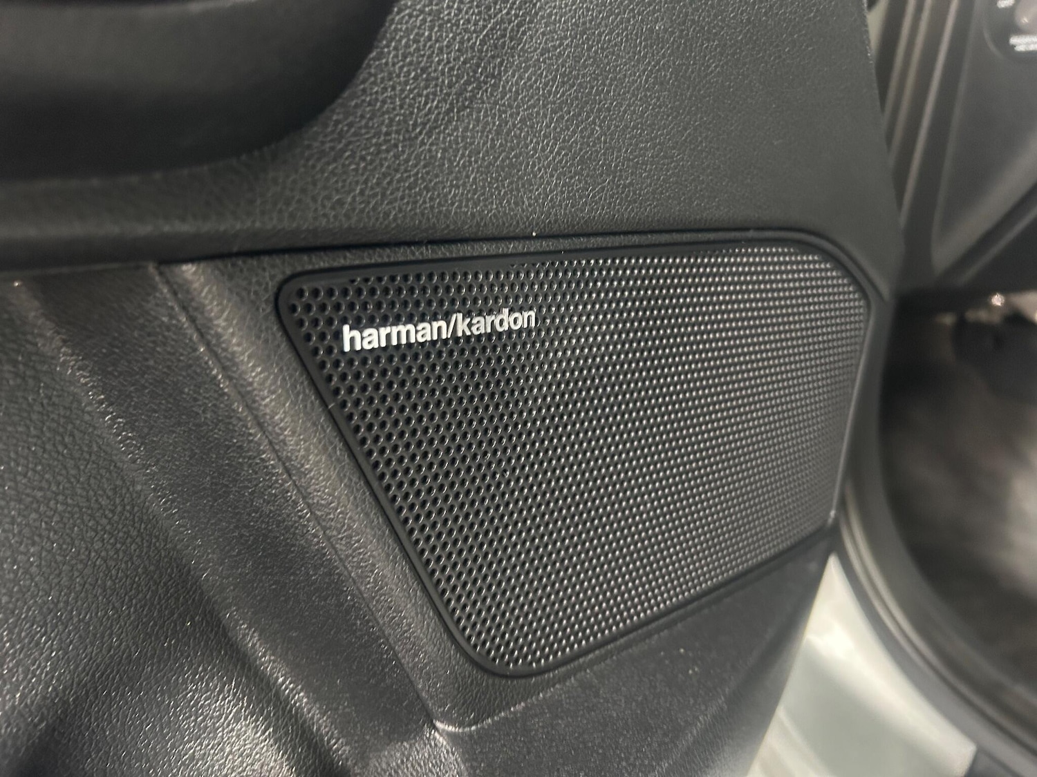 Used Kia Optima 2018 for sale - 77305679: Photo 22