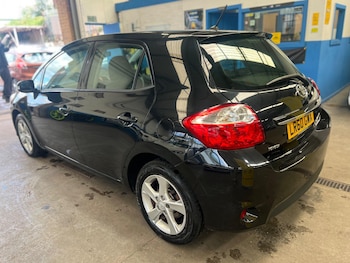 Used Toyota Auris 2010 for sale - 78492510: Photo