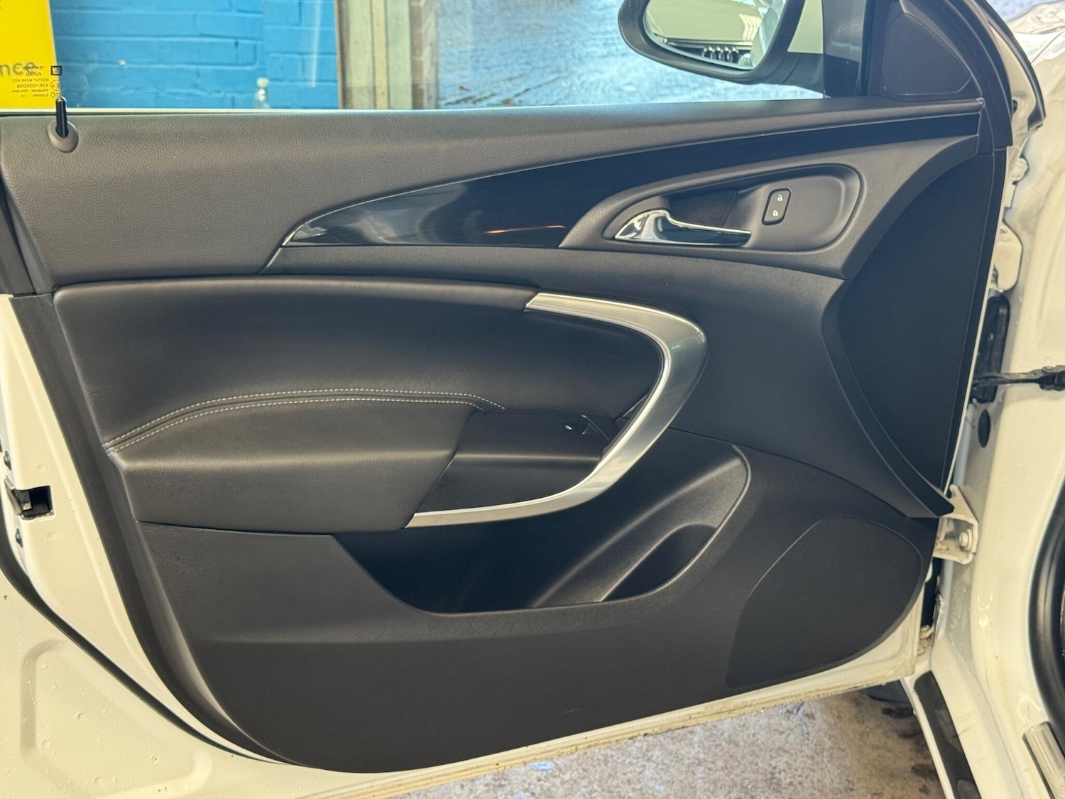 Used Vauxhall Insignia 2015 for sale - 78205233: Photo 23