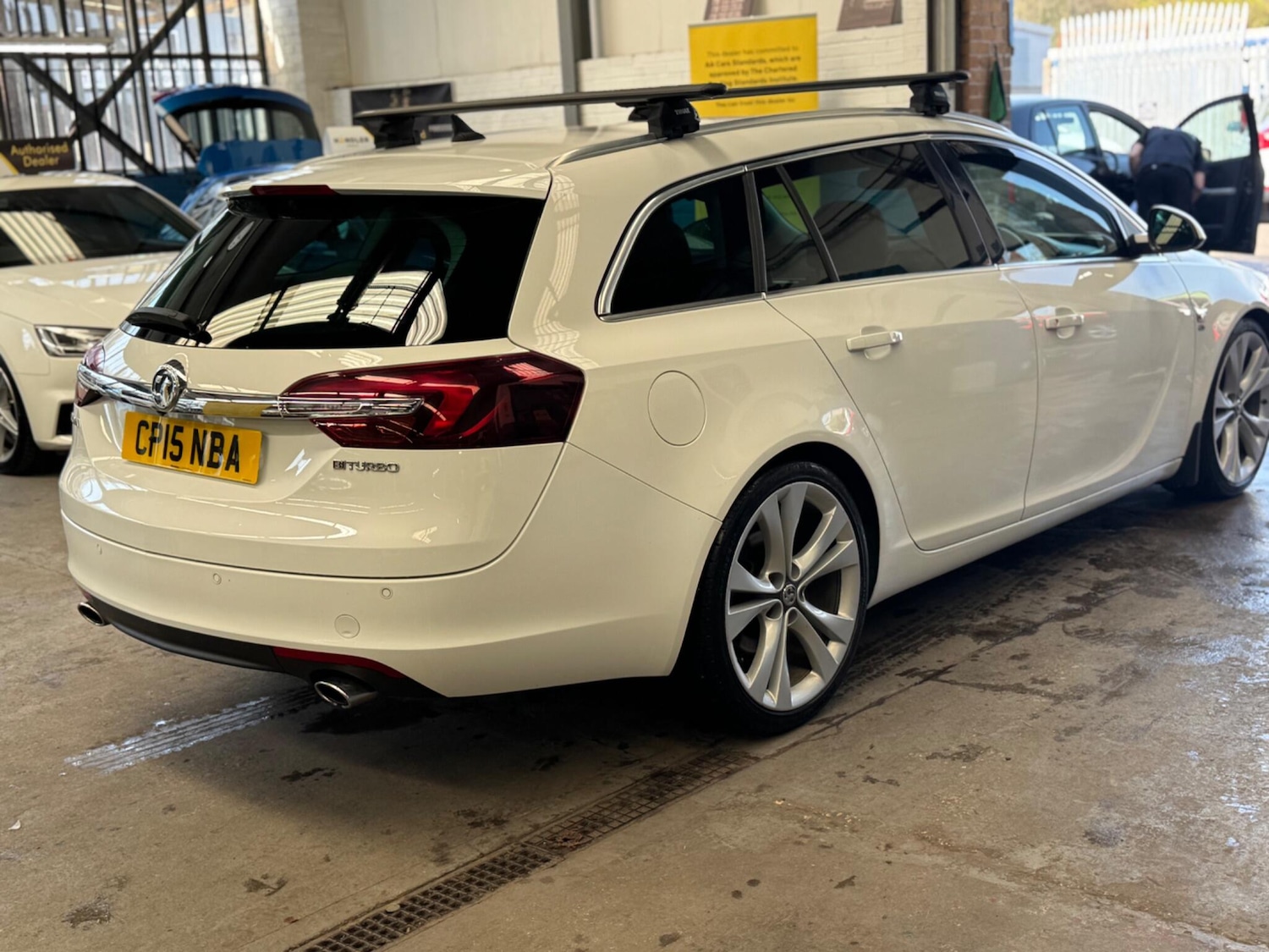Used Vauxhall Insignia 2015 for sale - 78205233: Photo 8