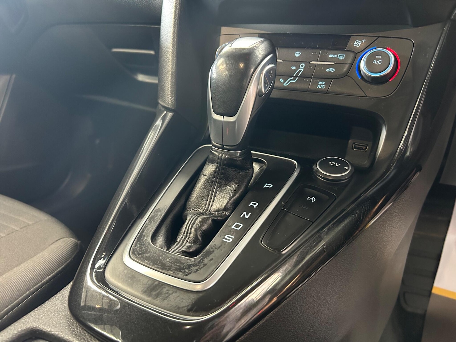 Used Ford Focus for sale - 77957838: Photo 12