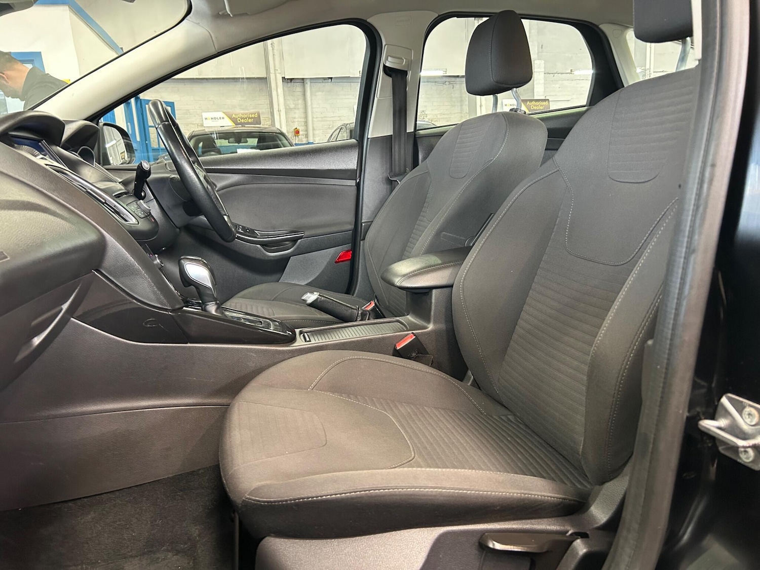 Used Ford Focus for sale - 77957838: Photo 17