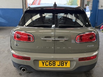 Used MINI Clubman 2018 for sale - 79235999: Photo