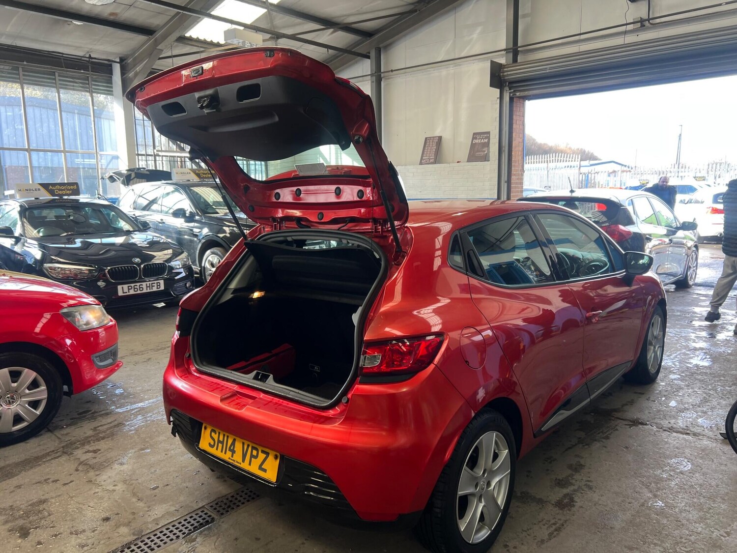 Used Renault Clio 2014 for sale - 78020016: Photo 13