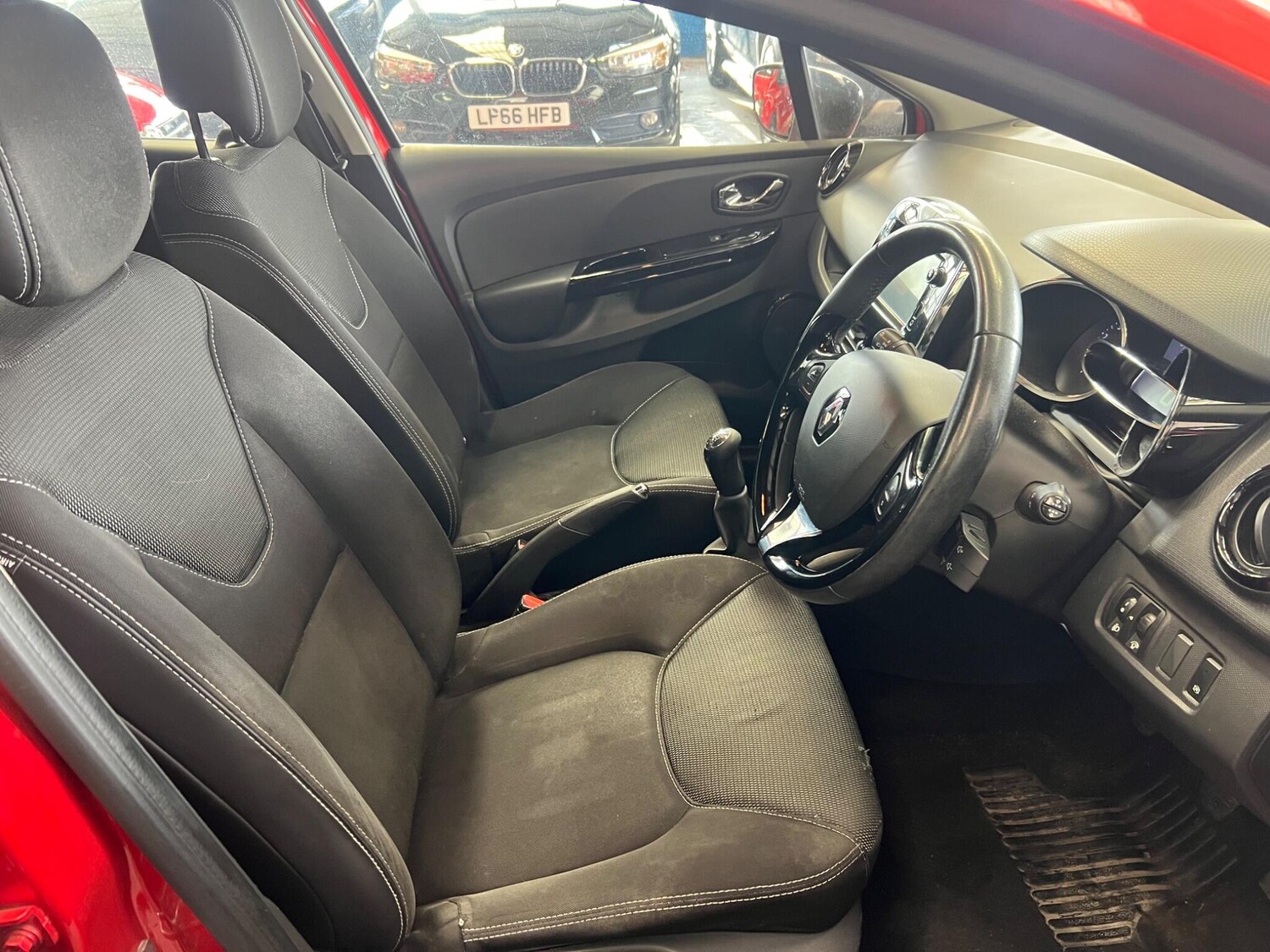 Used Renault Clio 2014 for sale - 78020016: Photo 15