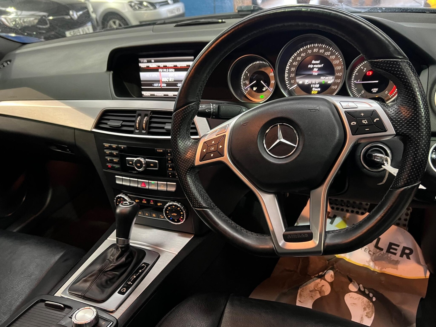 Used Mercedes-Benz C Class 2013 for sale - 77216195: Photo 24