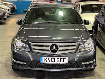 Used Mercedes-Benz C Class 2013 for sale - 77216195: Photo