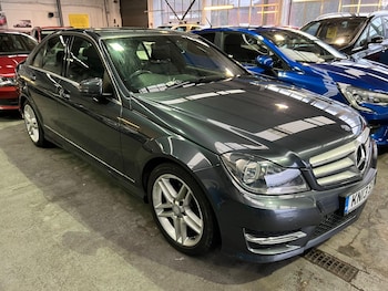 Used Mercedes-Benz C Class 2013 for sale - 77216195: Photo
