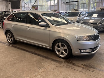 Used Skoda Rapid Spaceback 2017 for sale - 79236370: Photo