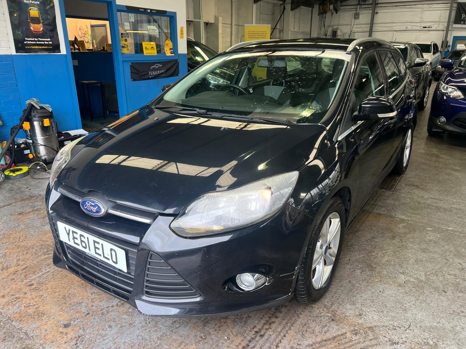 Used Ford Focus for sale - 77484406: Photo 2
