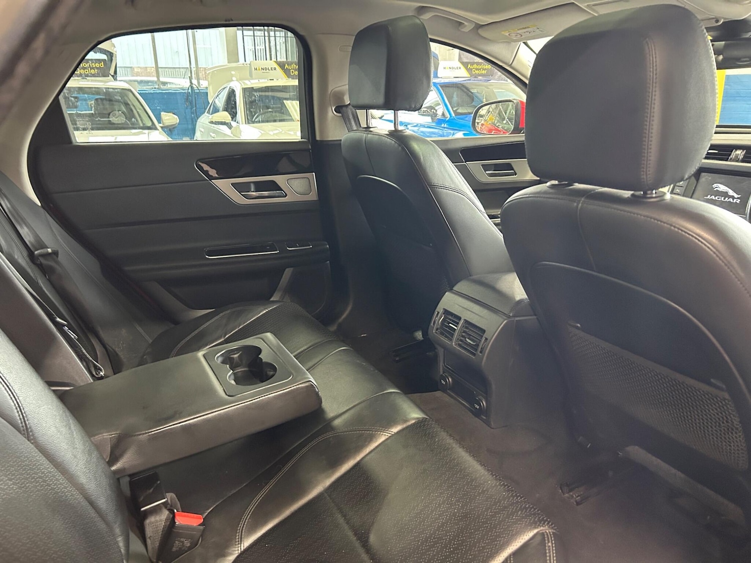 Used Jaguar XF 2015 for sale - 78204438: Photo 20