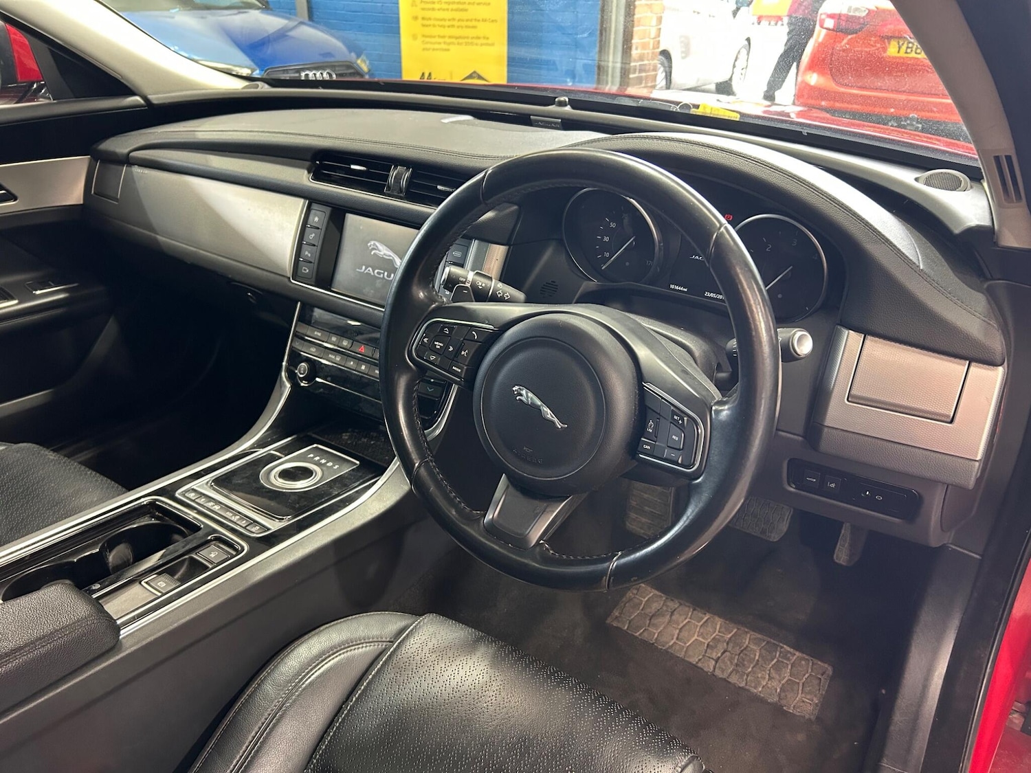 Used Jaguar XF 2015 for sale - 78204438: Photo 7