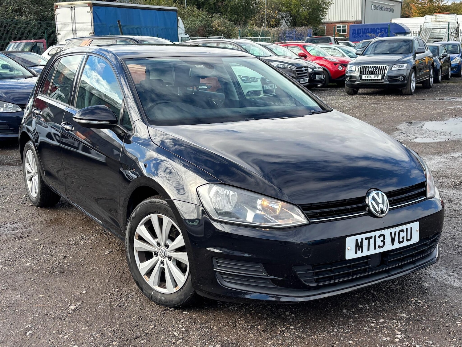 Used Volkswagen Golf 2013 for sale - 76336523: Photo 1