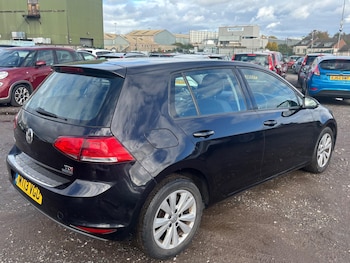 Used Volkswagen Golf 2013 for sale - 76336523: Photo
