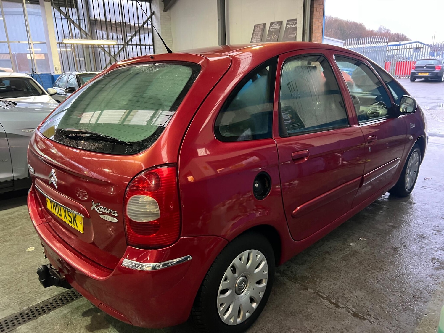 Used Citroen Xsara Picasso 2010 for sale - 77345324: Photo 2