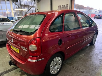 Used Citroen Xsara Picasso 2010 for sale - 77345324: Photo