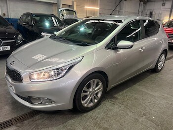 Used Kia Ceed 2013 for sale - 77305484: Photo