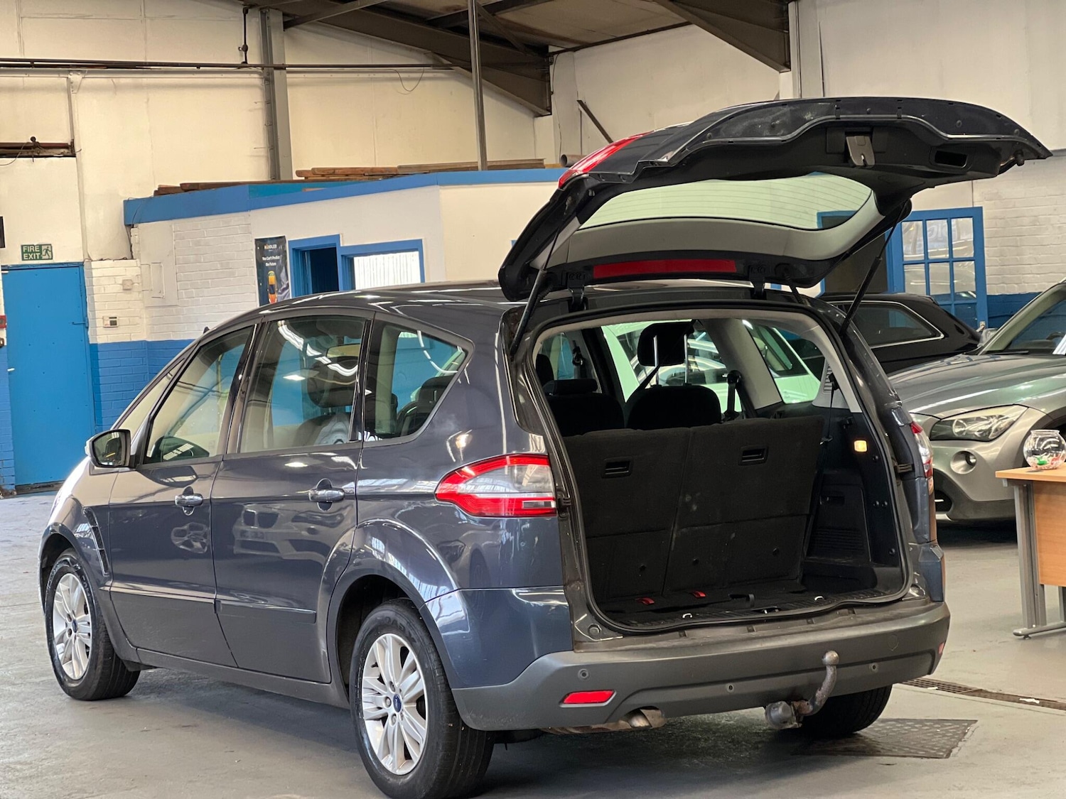 Used Ford S-Max for sale - 76727618: Photo 10