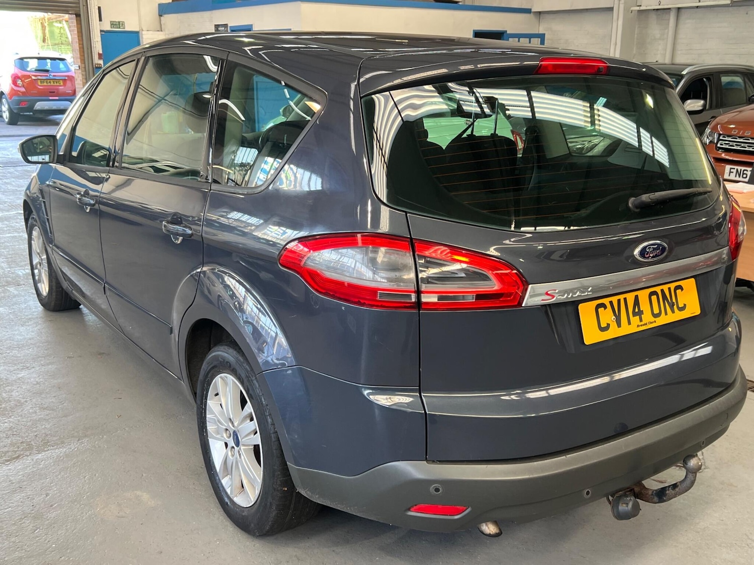 Used Ford S-Max for sale - 76727618: Photo 11