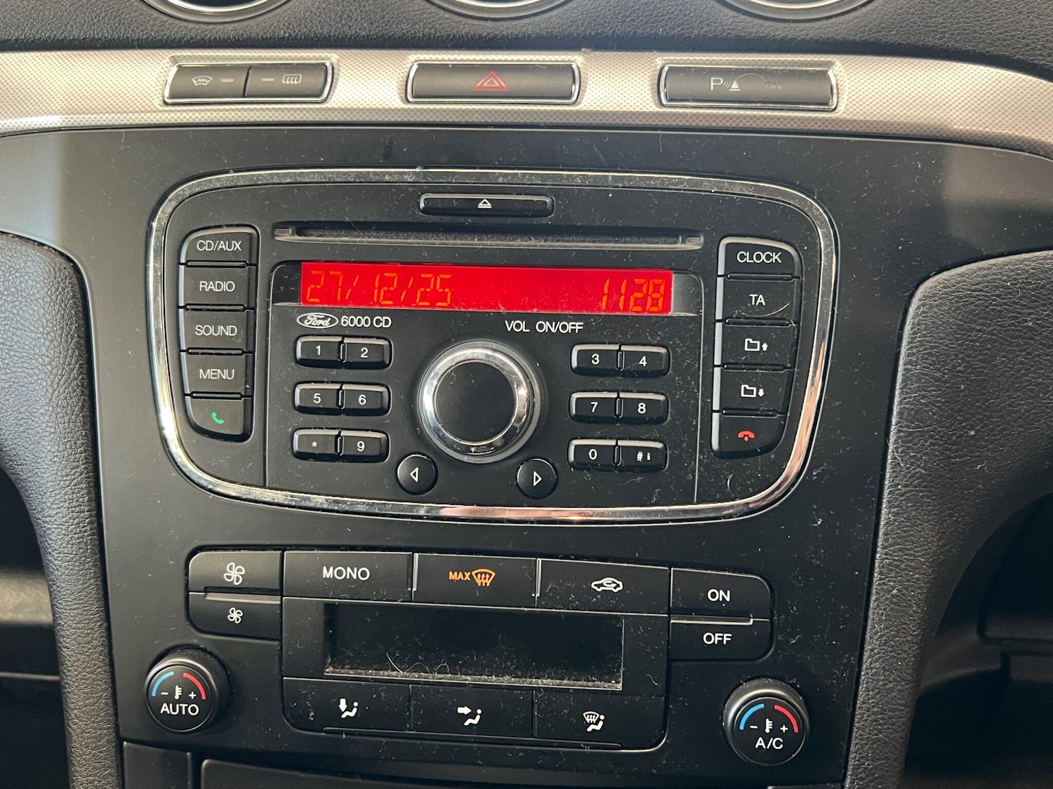 Used Ford S-Max for sale - 76727618: Photo 33