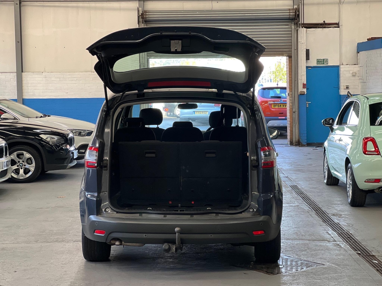 Used Ford S-Max for sale - 76727618: Photo 38