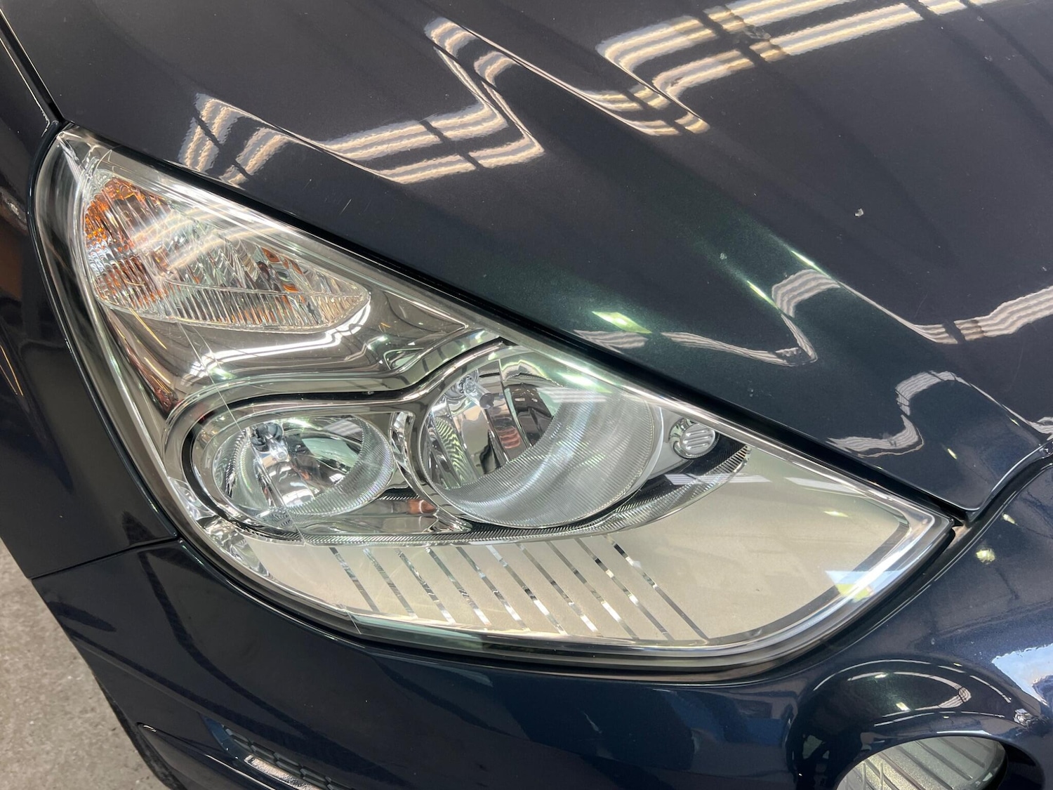 Used Ford S-Max for sale - 76727618: Photo 44