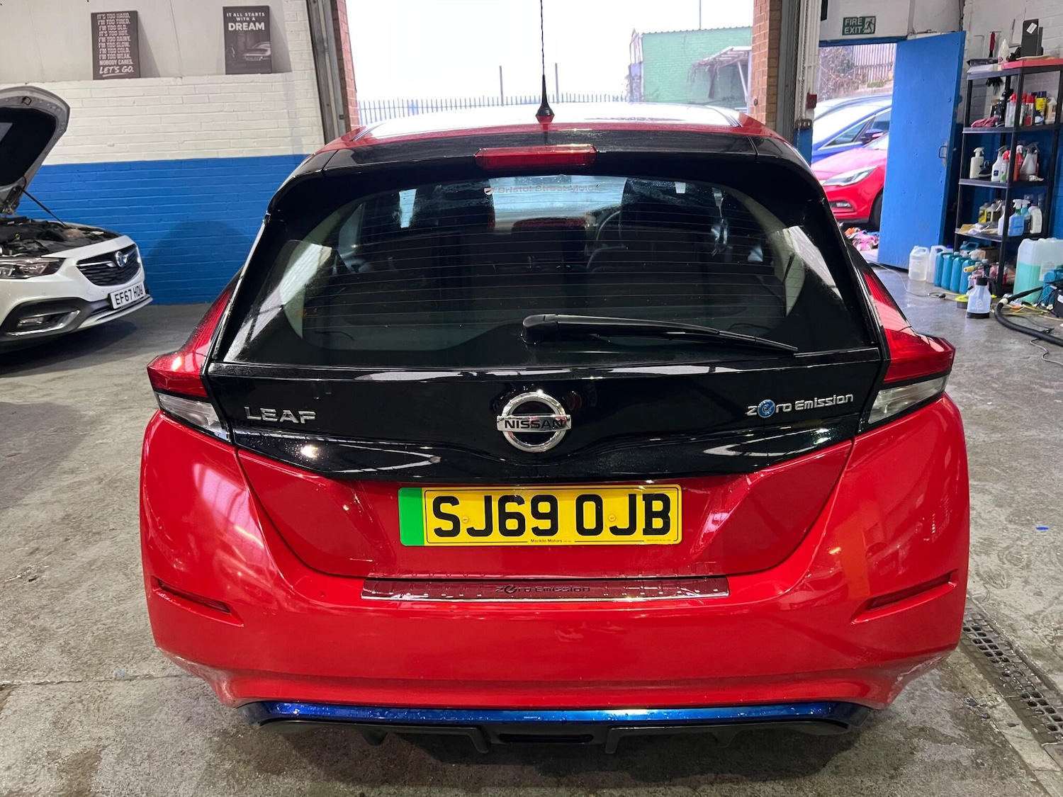 Used Nissan Leaf 2019 for sale - 77537984: Photo 11