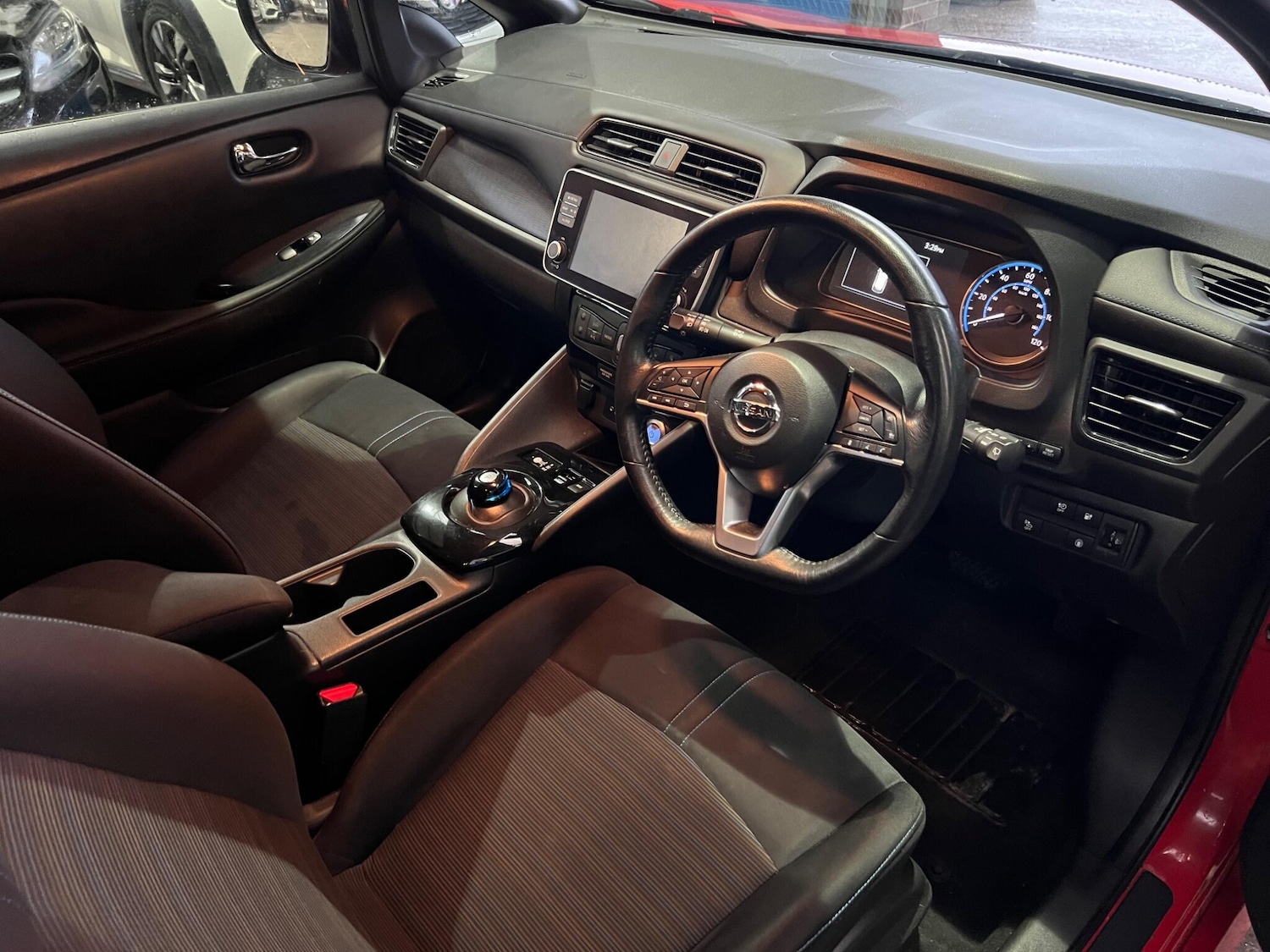 Used Nissan Leaf 2019 for sale - 77537984: Photo 14