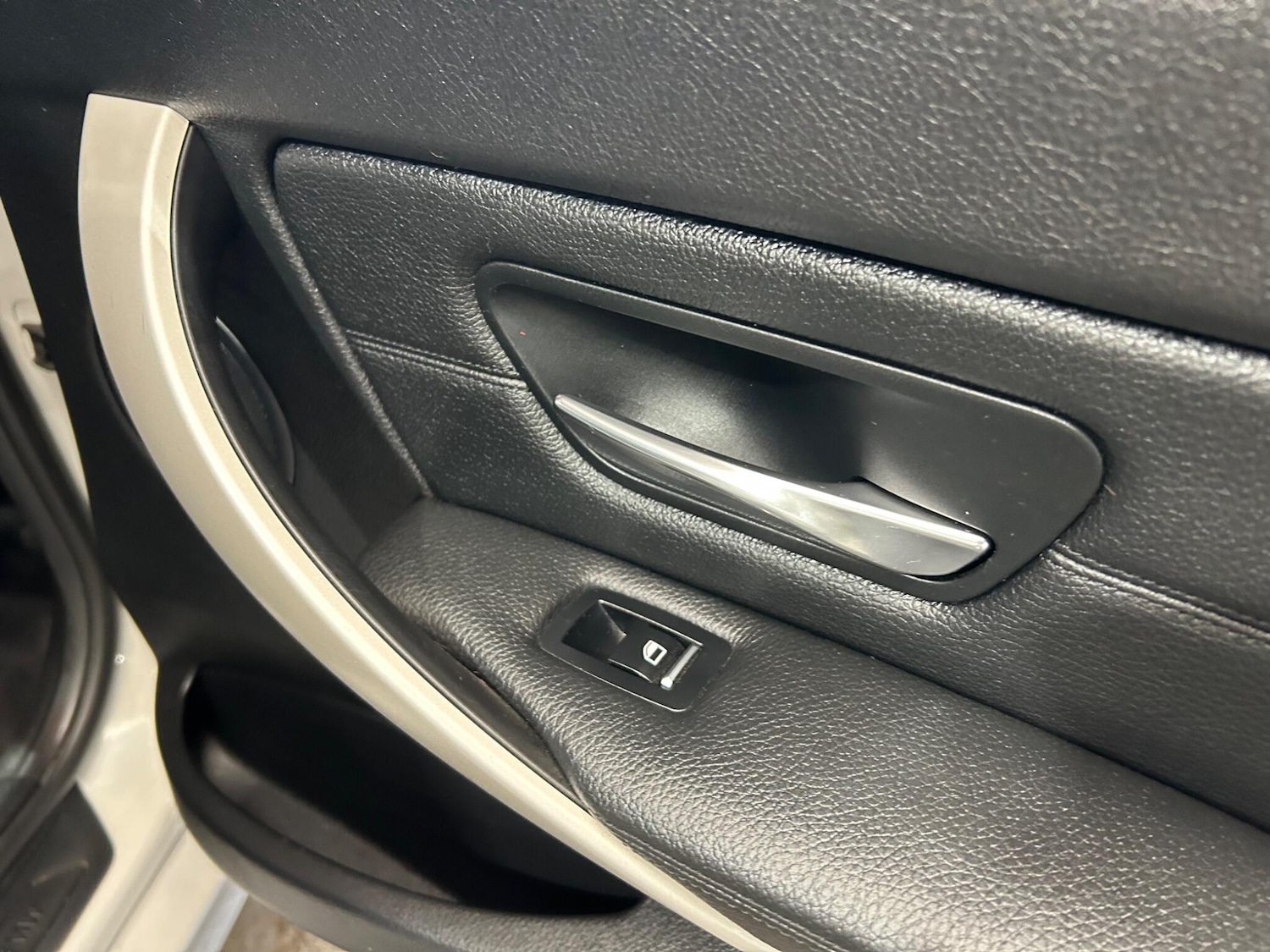 Used BMW 3 Series 2016 for sale - 78204053: Photo 30