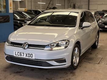 Used Volkswagen Golf 2017 for sale - 79681117: Photo